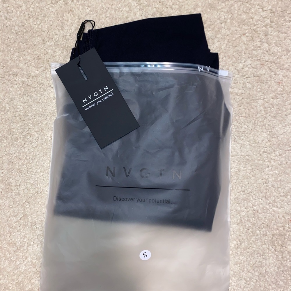 TRUE Black signature leggings